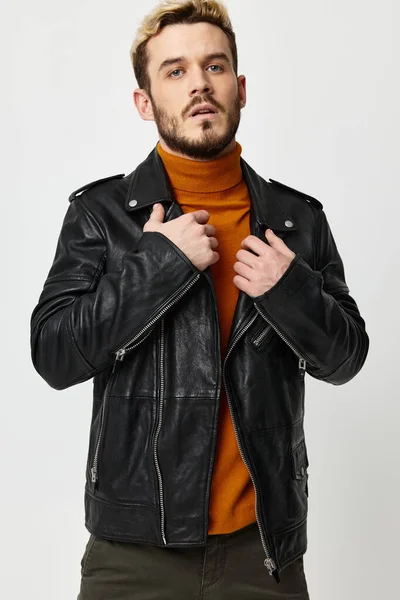 Wax leather jackets orange sweater blond bushy beard model — Stockfoto