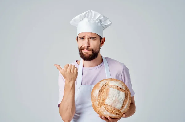 Fornaio maschio emotivo cucina professionale — Foto Stock