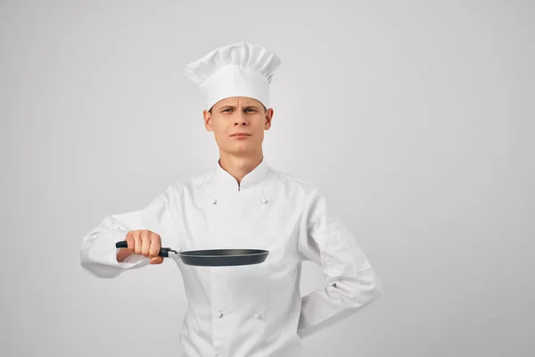 Uomo autori forma padella in mani cottura articolo da cucina — Foto Stock