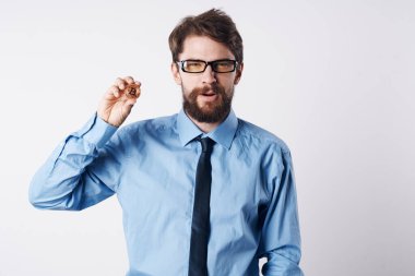 İşadamı altın para kripto para finansal