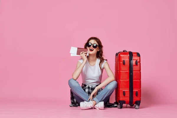 Woman tourist red suitcase fun travel vacation — Stock Photo, Image