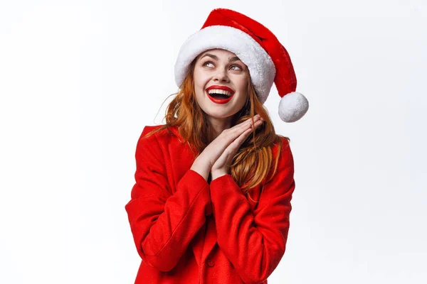 Frau Mit Weihnachtsmütze Posiert Studio — Stockfoto