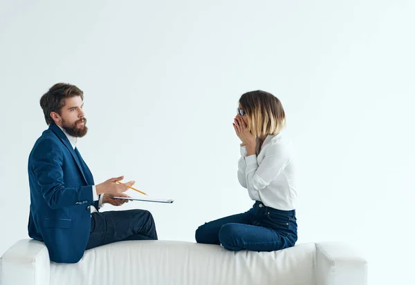 Uomini d'affari e donne team comunicazione lavoro professionisti — Foto Stock