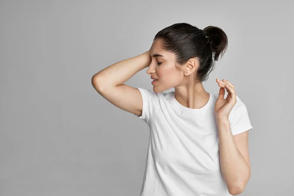 Mulher Com Dor Cabeça Problemas Saúde Enxaqueca Depressão Foto Alta — Fotografia de Stock