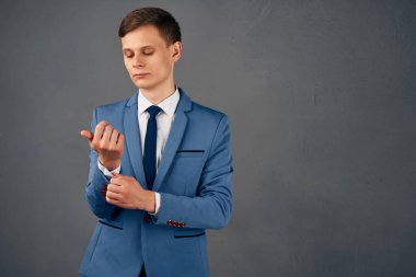 Takım elbise yöneticisi iş adamı ofis özgüven işi