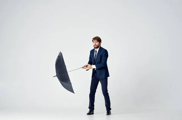 Homem Fato Com Guarda Chuva Foto Alta Qualidade — Fotografia de Stock