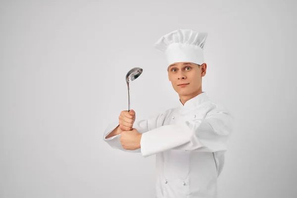 Cuocia Con Mestolo Mani Cucina Lavoro Foto Alta Qualità — Foto Stock