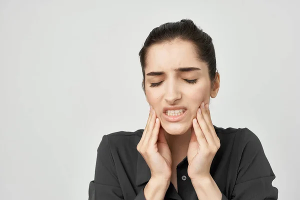 Mutsuz kadın diş problemleri. Duygusal depresyon. — Stok fotoğraf