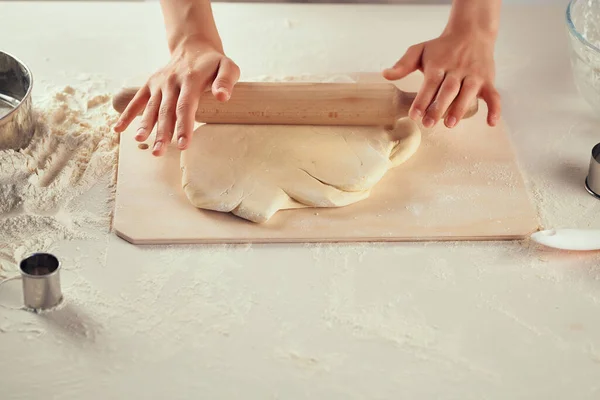 小麦粉調理生地パン屋キッチン食品 — ストック写真