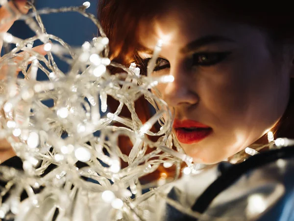 Woman with bright makeup garland near face fashion posing close-up — Stock Photo, Image