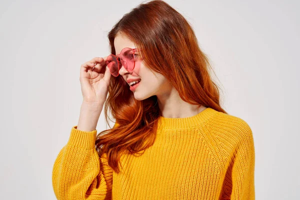 Pretty woman in a sweater and glasses hairstyle fashion glasses posing — Stock Photo, Image