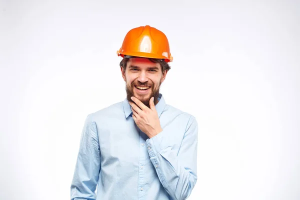 Ingeniero Masculino Posando Estudio Foto Alta Calidad — Foto de Stock