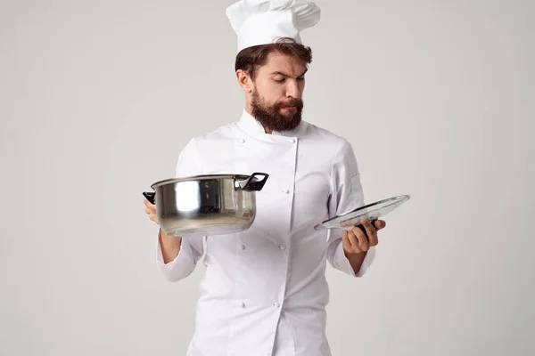 Homem Roupas Chef Com Uma Panela — Fotografia de Stock