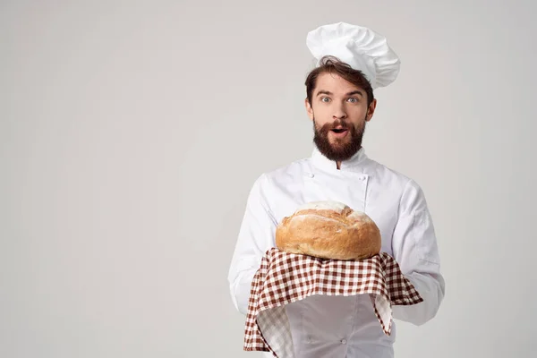 Chef Con Pane Mano Sfondo Isolato Foto Alta Qualità — Foto Stock