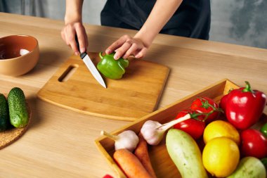 Sebze kesmek sağlıklı vitamin salatası yemek