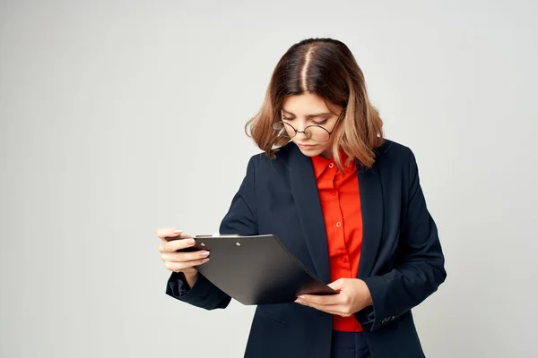 Affari donna documenti direttore ufficio lavoro — Foto Stock