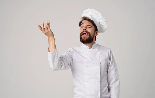 Samec kuchař kuchyně práce ruka gesta izolované pozadí — Stock fotografie