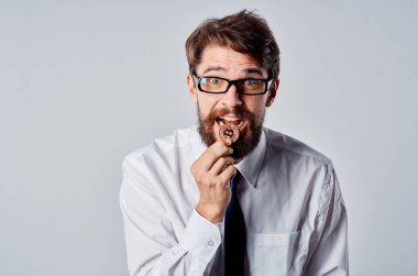 İş adamı Kripto Para Birimi Bitcoin Duyguları İnternet parası