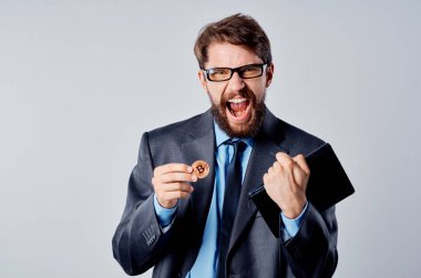 Kripto para birimi Bitcoin elektronik para yatırımı.
