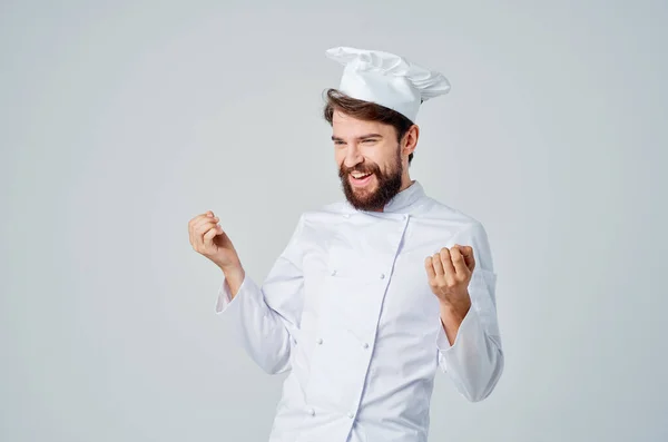 Barbuto uomo chef Cucina industria culinaria Emozioni professionali — Foto Stock