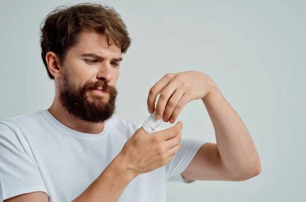 Malato Bendato Mano Lesioni — Foto Stock