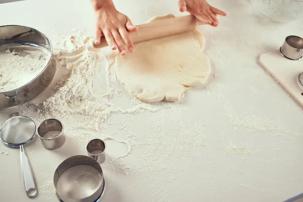 Farina pasta pasticceria compiti di cucina — Foto Stock