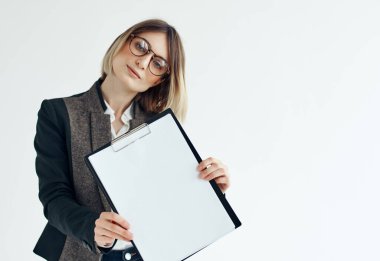 Dosyası boş bir iş kadını Boşluğu Kopyala