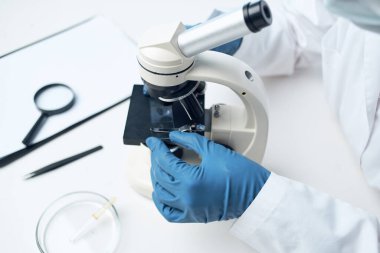 Mikroskop laboratuvar araştırmaları mikrobiyoloji