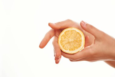 Elde limon. Sağlıklı yemek.