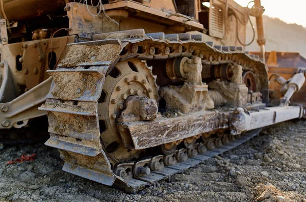 Bulldozer máquina de trabalho escavadeira canteiro de obras — Fotografia de Stock
