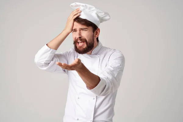Vousatý muž kuchař kuchyně Job ruka gesta izolované pozadí — Stock fotografie