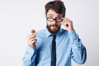 İşadamı altın para kripto para finansal