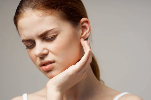 Sick woman ear pain otitis media health problems infection studio treatment — Stock Photo, Image