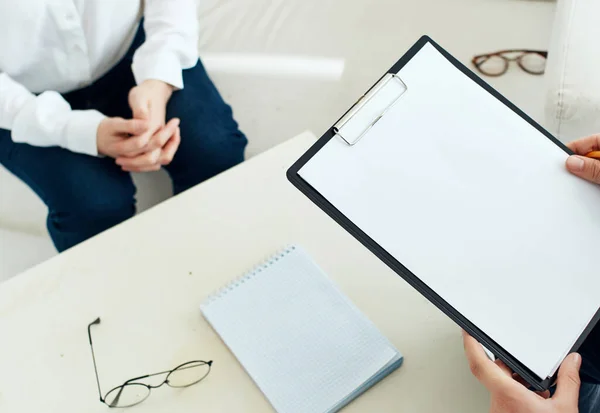 Patient mit psychologischer Sitzungstherapie — Stockfoto