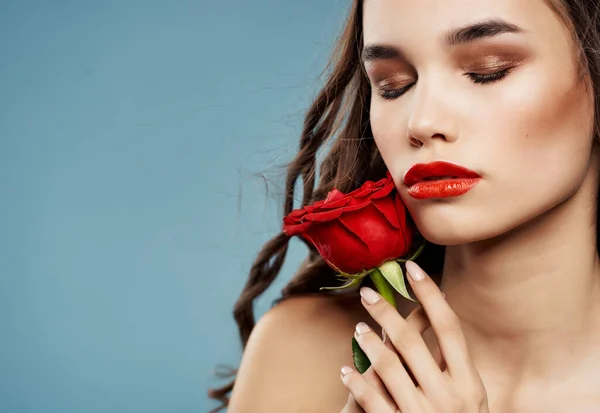 Beautiful woman attractive look rose flower clean skin posing — Stock Photo, Image