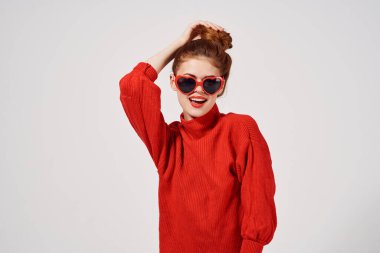 Kadın modern tarz güneş gözlüğü arka planı