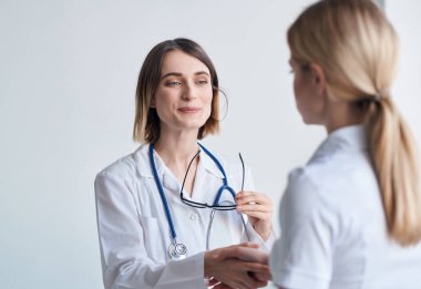 Doktor steteskop iyileştirme prosedürleri. Tedavi izole edilmiş geçmiş.