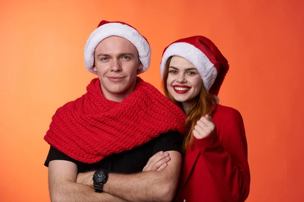 Homem e mulher Natal feriado divertido estilo de vida — Fotografia de Stock