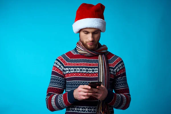 Adam yeni yıl kıyafetleri Noel tatili izole edilmiş arka plan — Stok fotoğraf