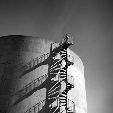 Yuvarlak yukarı Treasure Island San Francisco, California bina terk