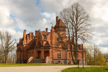 Letonya 'daki Jaunmokas Malikanesi 