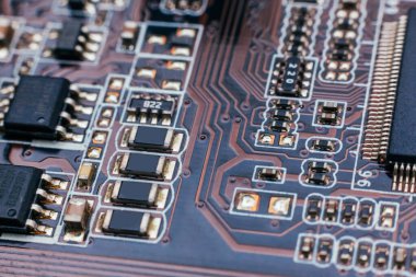Devre tamiri. Elektronik donanım modern teknoloji. Anakart dijital kişisel bilgisayar çipi. Teknoloji bilimi geçmişi. Entegre iletişim işlemcisi. Bilgi mühendisliği bileşeni.