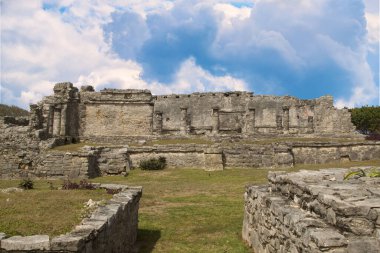 Zam, Karayip Denizi 'ndeki Maya arkeolojik bölgesi Tulum' da.