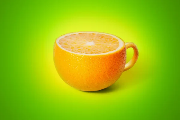 Xícara de chá na forma de laranja — Fotografia de Stock
