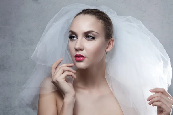 Porträt der schönen Braut — Stockfoto