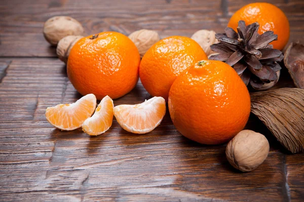 Tangerines on wooden table — Stock Photo, Image