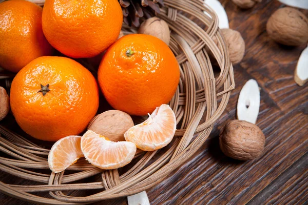 Tangerines on wooden table — Stock Photo, Image