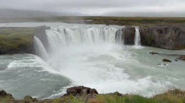 Tanrıların Şelalesi: Goafoss, İzlanda, Avrupa 'nın Geniş Görüş Alanı