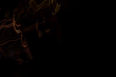 Işık çizgi gece gökyüzü ve araba farlar ışıklar p yaptı