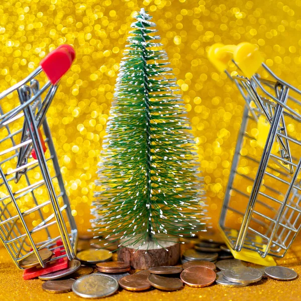 Árbol Navidad Carritos Compras — Foto de Stock